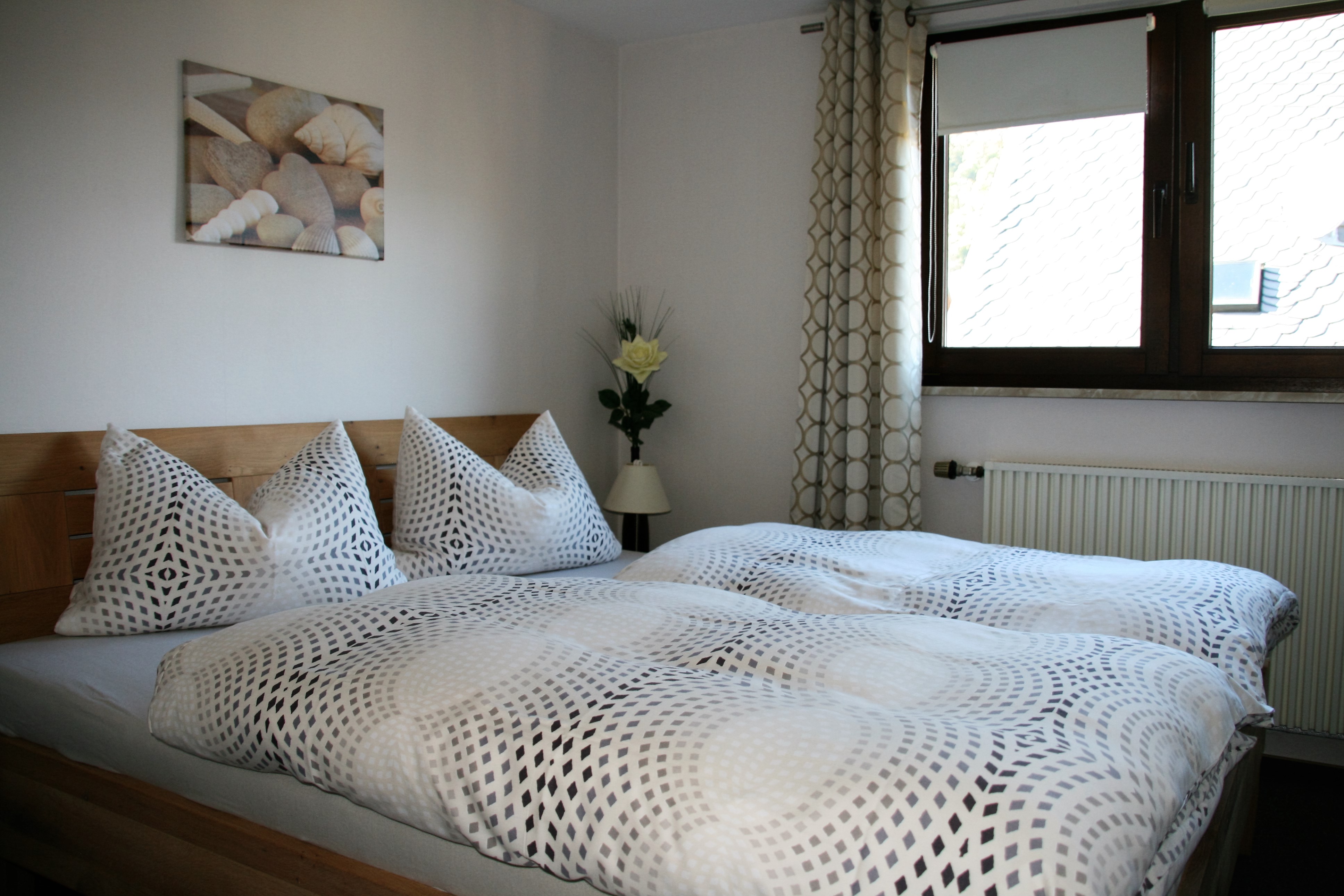 Helles Schlafzimmer Ferienwohnung 1 – Leisch-Kreutz Bruttig-Fankel