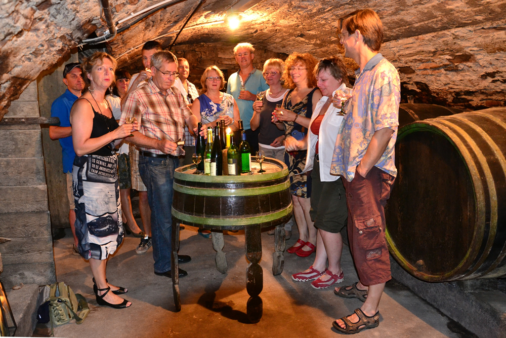 Weinprobe im Gewölbekeller – Leisch-Kreutz Bruttig-Fankel Mosel